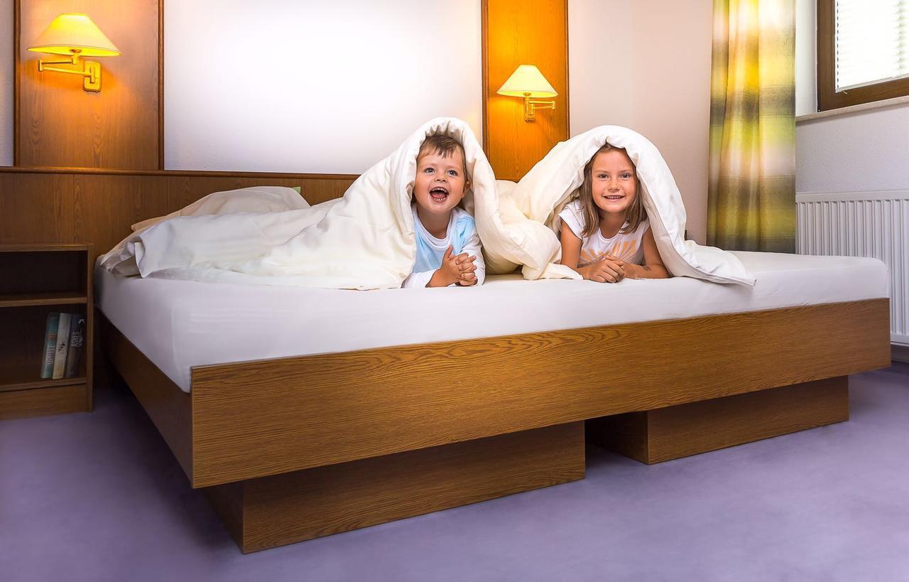 Hotel Am Markt Ehrenfriedersdorf Экстерьер фото